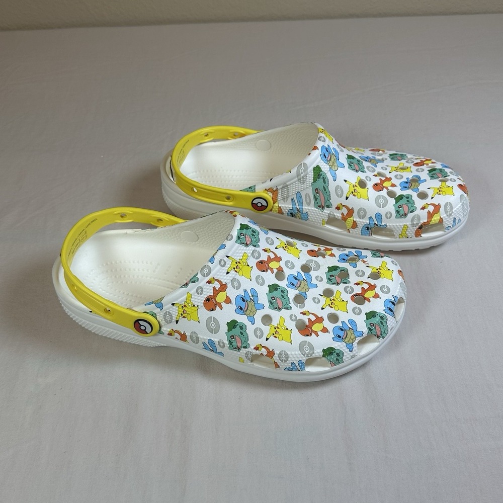 Crocs Pokémon 2 Classic Clog Sandals Men's 12 Pikachu Squirtle Charmander - EUC - Picture 3 of 8